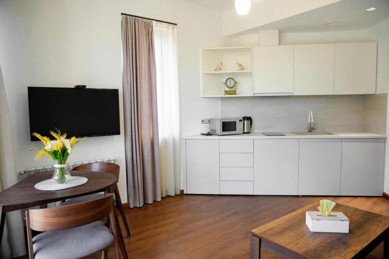יירבאן City Center Appartment At Buzand St. מראה חיצוני תמונה